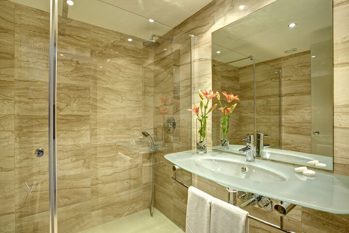 Bathroom Interior Photo