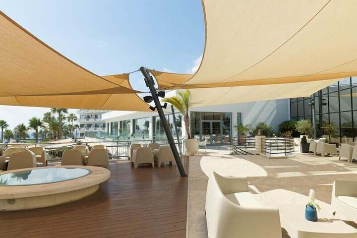 Terrace/Patio 140 of 143