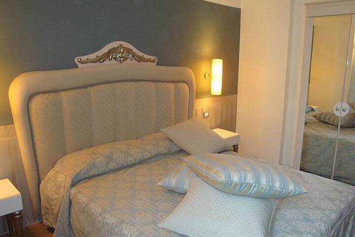 Room 20 of 41