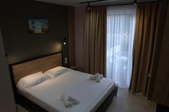 Room 21 of 46