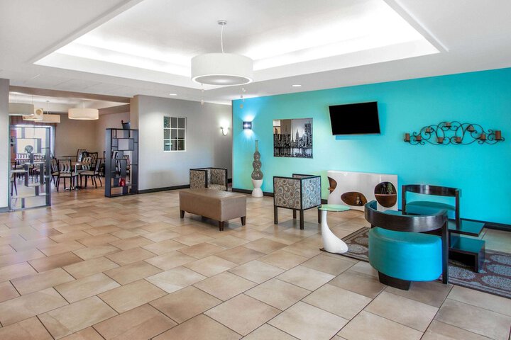 Hotel Interior 4 of 42