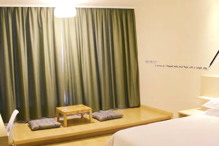 Room 19 of 20