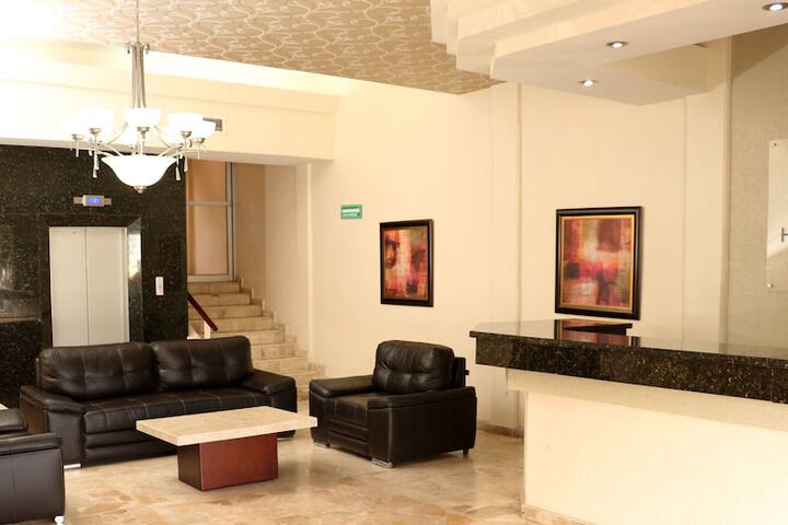 Guest Lobby