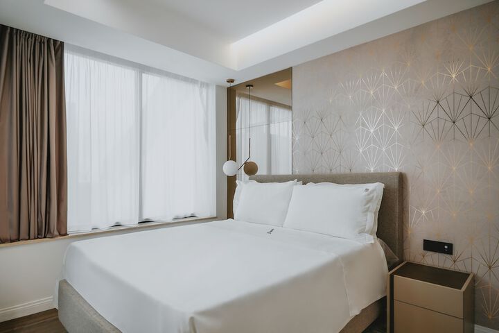 Room 28 of 117