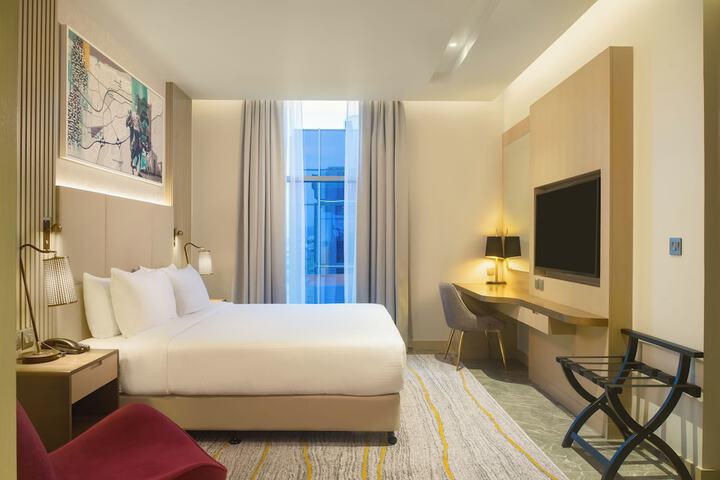 Room 14 of 73