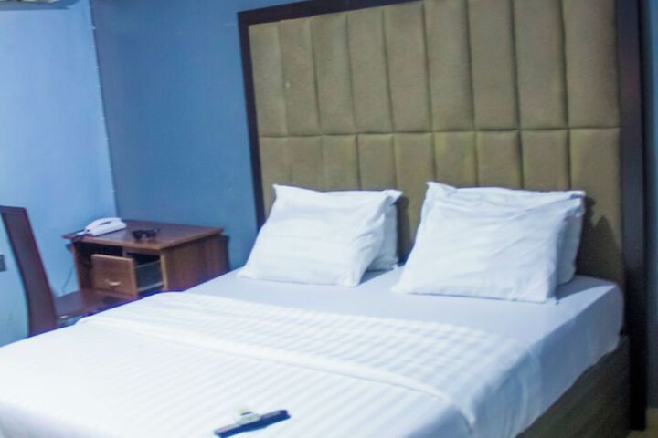 Room 21 of 41