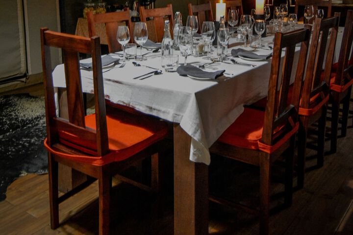 Dining 70 of 95