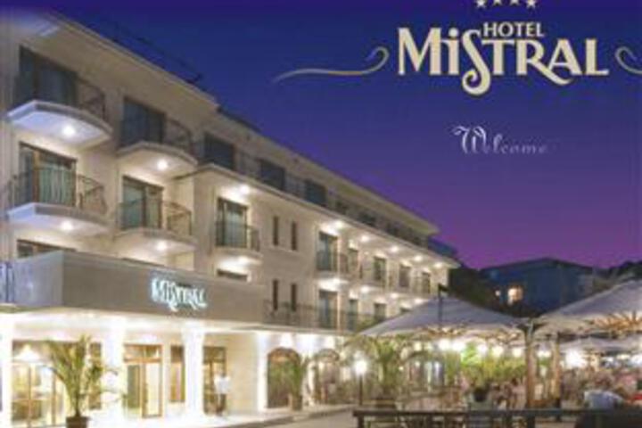 Hotel 3 of 5