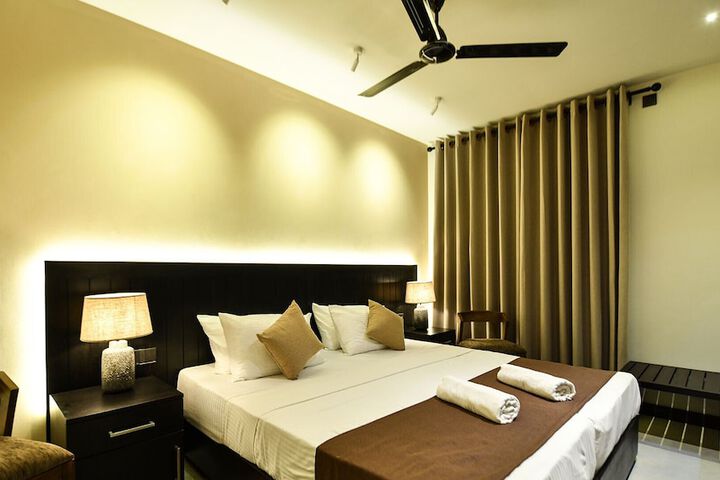 Room 28 of 171