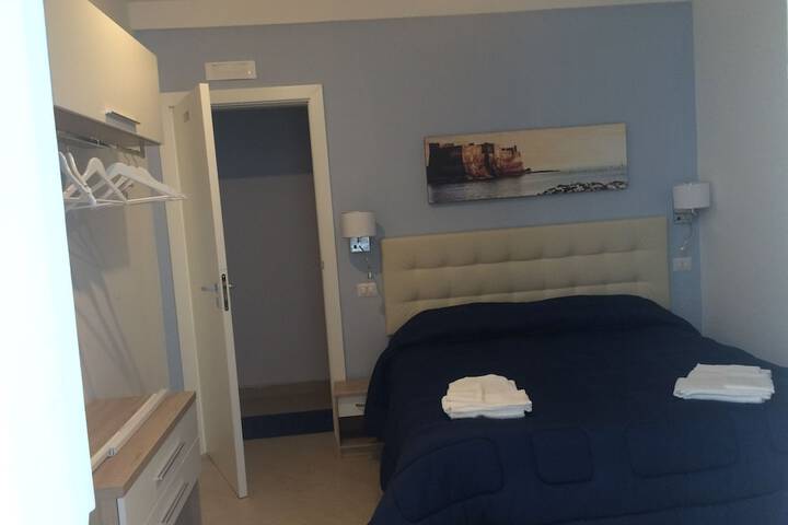 Room 11 of 64