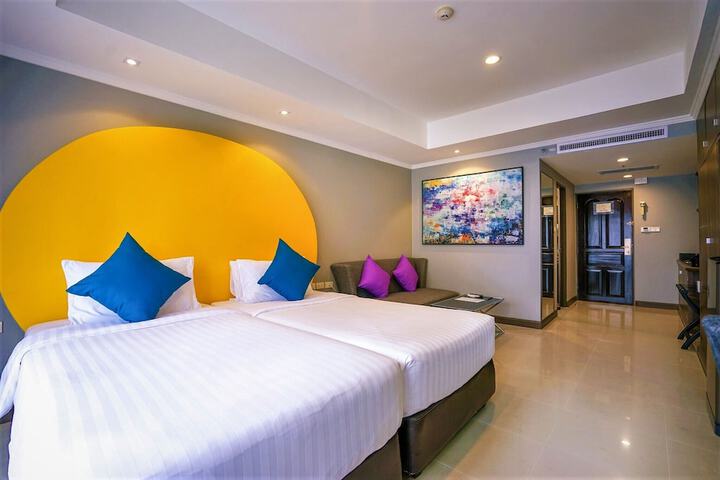 Room 3 of 26