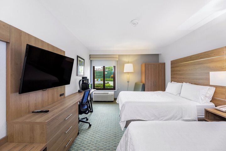 Room 68 of 125