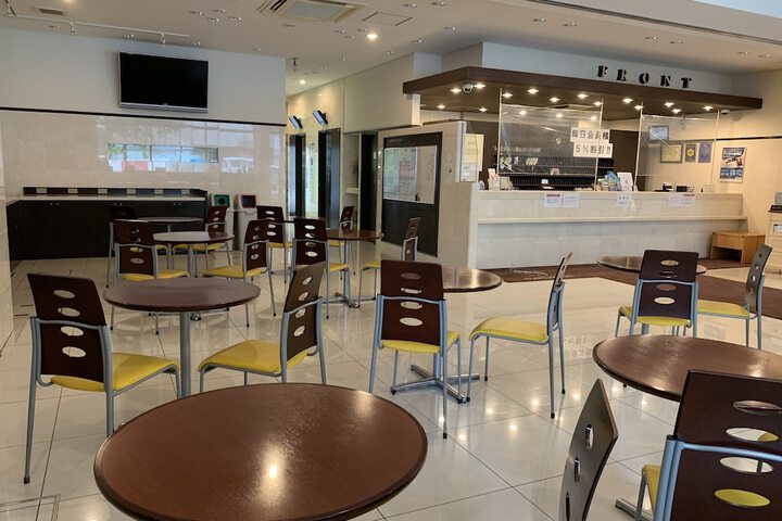 Guest Lobby
