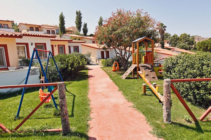 Children's play area - outdoor