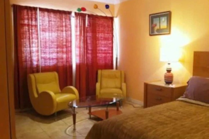 Room 4 of 51