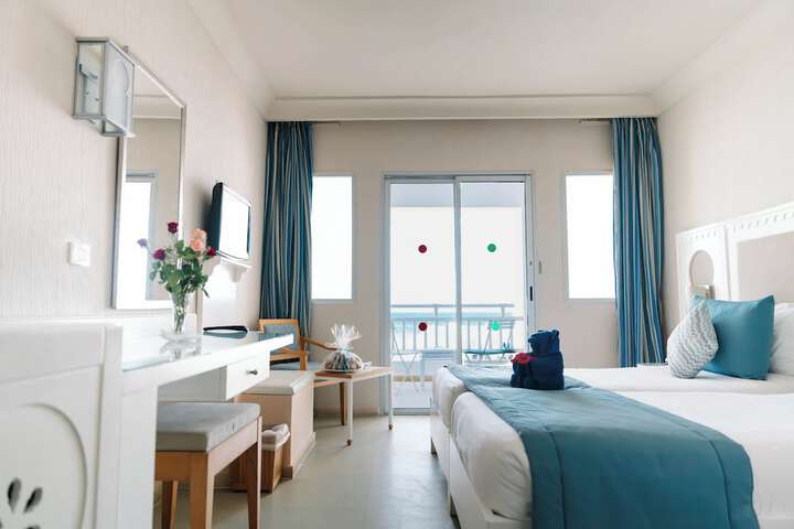 Room 22 of 89