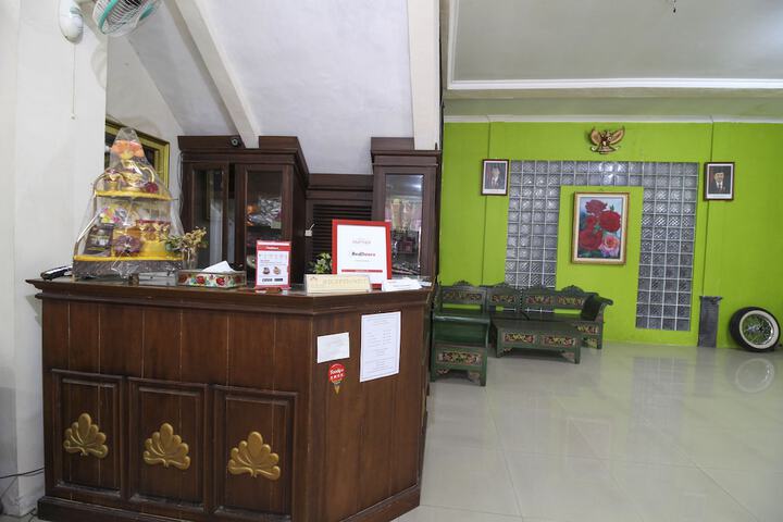 REDDOORZ NEAR LOTTE MART MAGUWO
