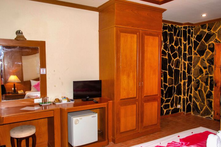 Room 62 of 137