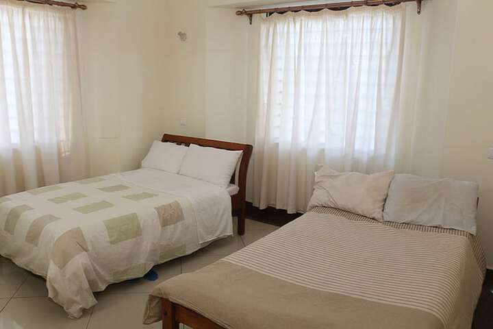 Room 8 of 15