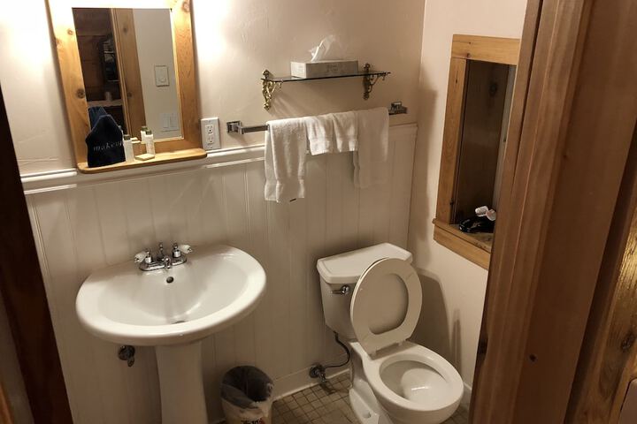 Room 74 of 92
