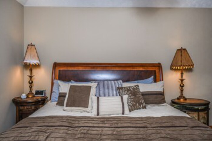 Room 44 of 50