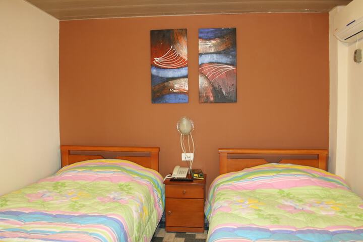 Room 11 of 119