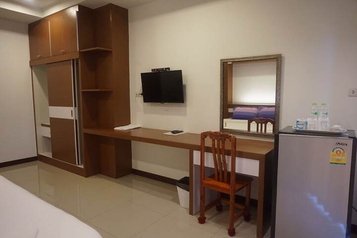 Room 20 of 29