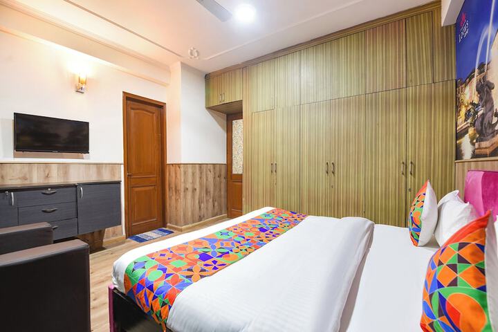 Room 20 of 30