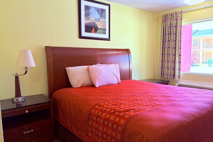 Room 36 of 67