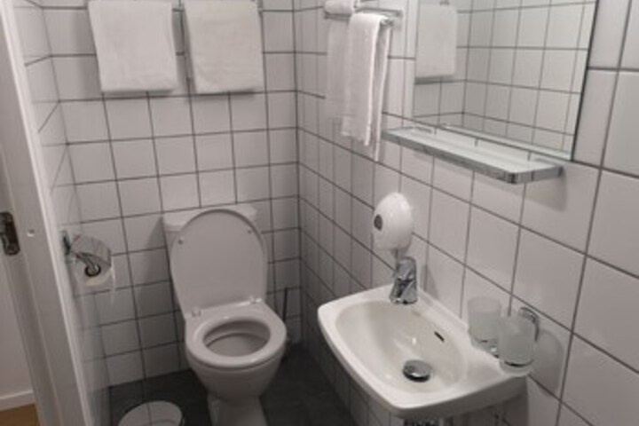Room 31 of 46