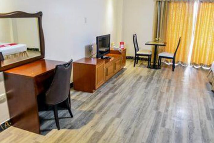 Room 18 of 41