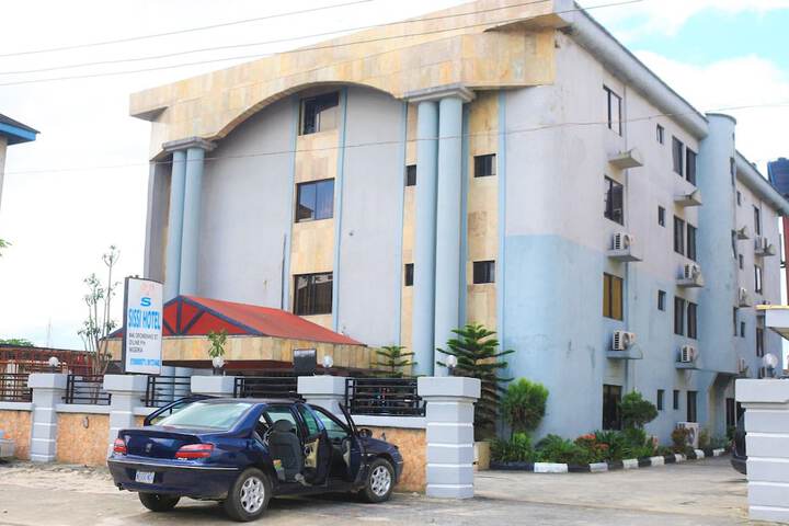 Sissi Hotel