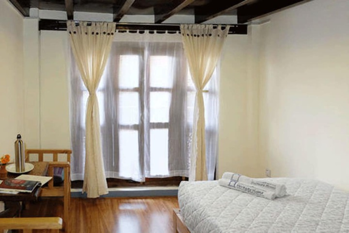 Room 8 of 64