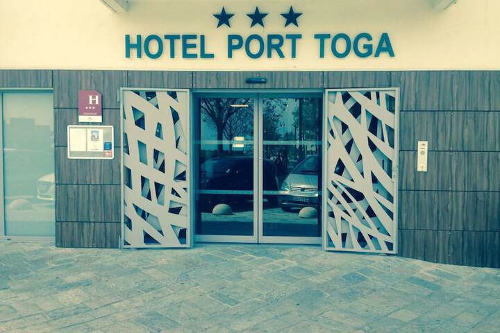 Hotel 51 of 58