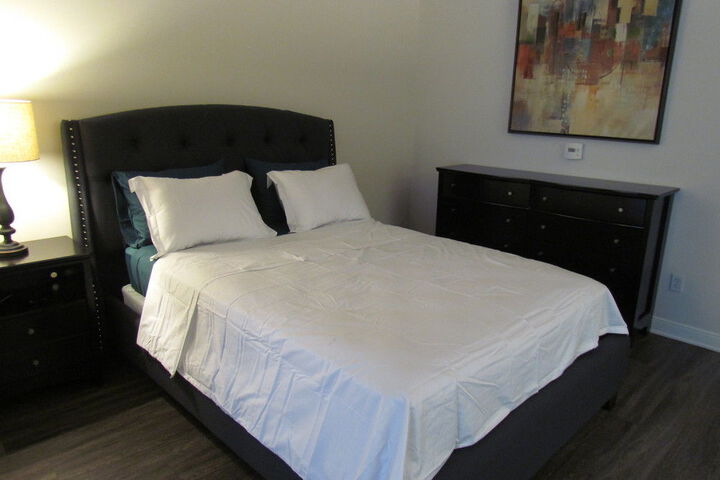 Room 2 of 23