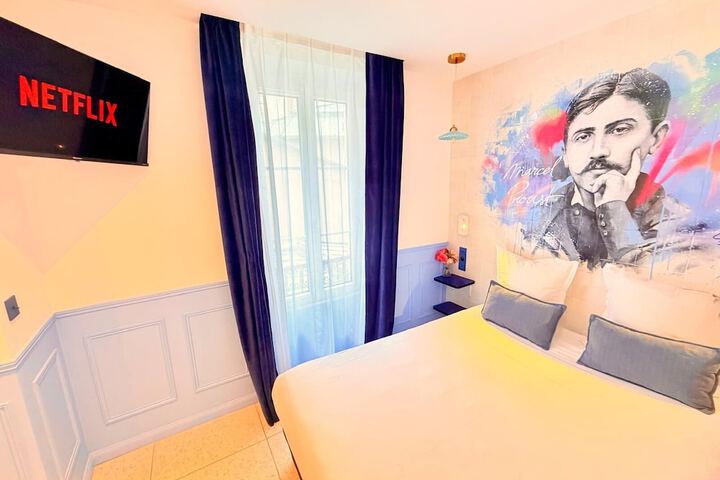 Room 33 of 58