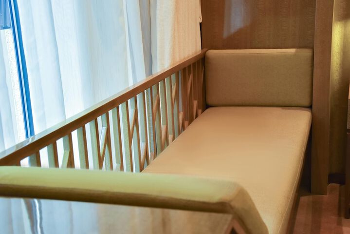 Room 46 of 162