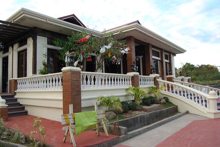 Hotel 38 of 51