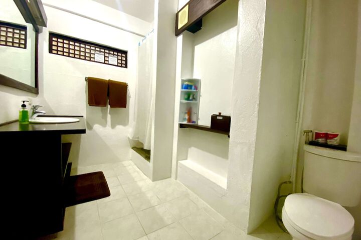 Room 287 of 403