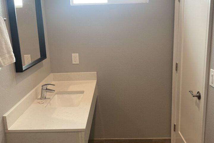 Room 19 of 37