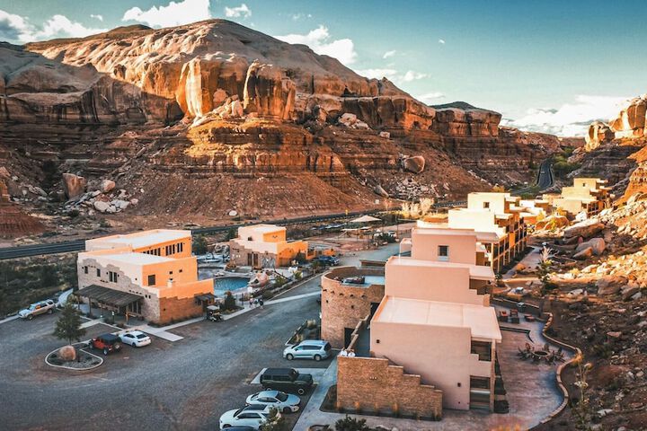 Property Grounds 88 of 97