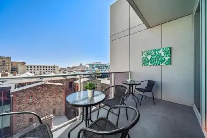 Terrace/Patio 7 of 18