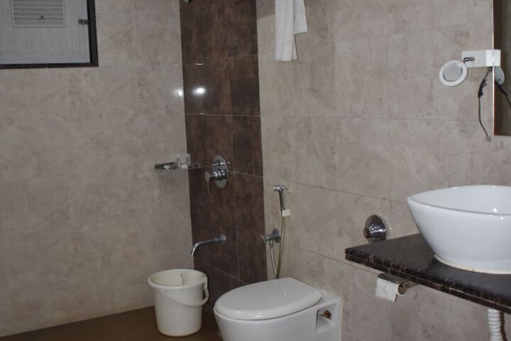 Room 19 of 27