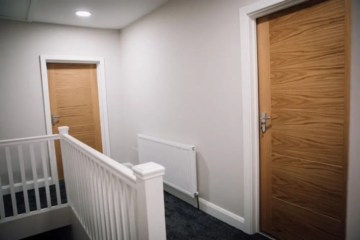 Room 9 of 15