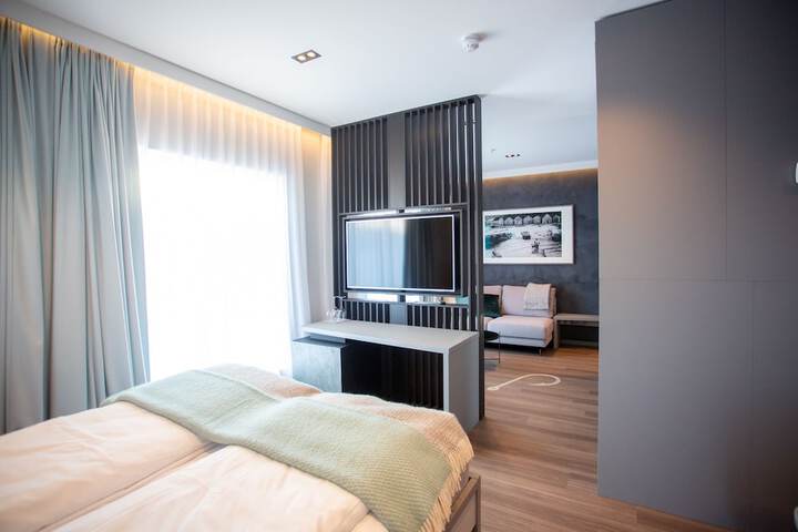 Room 18 of 41