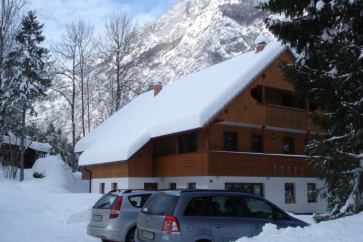 Property Grounds 29 of 32