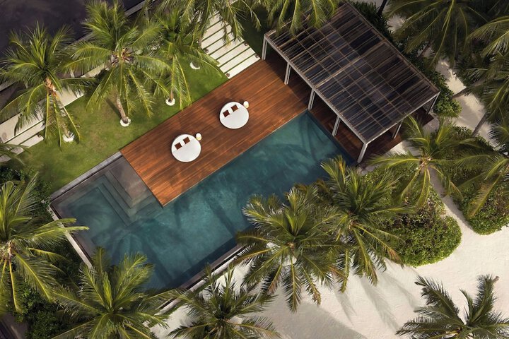 Pool 55 of 194