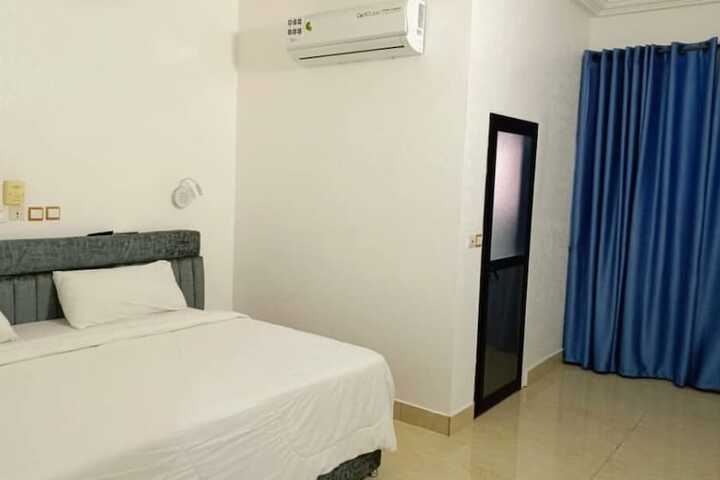 Room 20 of 44