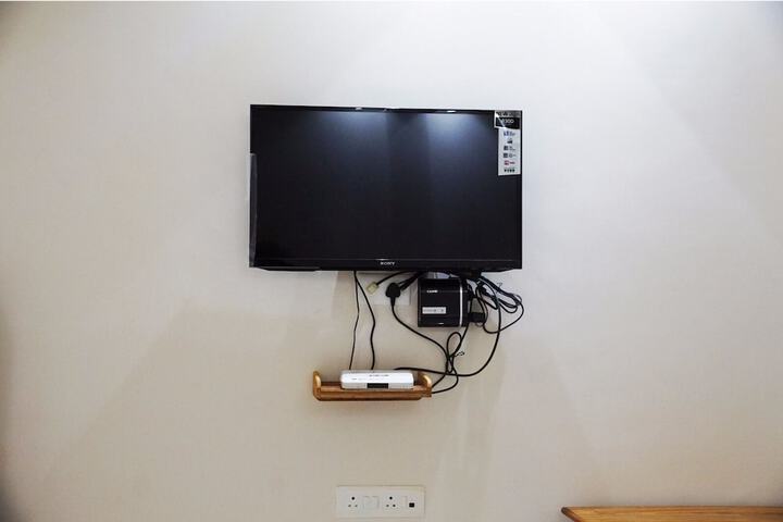 Room 16 of 25