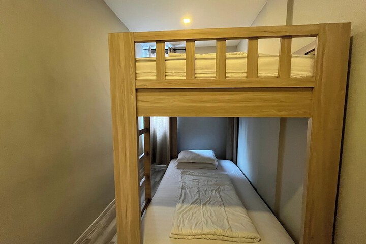 Room 25 of 50